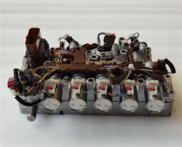 8F24-0002-OEM 8F24 Valve Body With Pressure Sensor 8 Solenoid KTJ1KP7A100DA